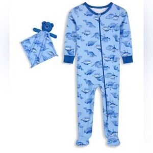 NWT Max & Olivia Baby Boys Snug Fit One Piece with Feet Blue Dinos- 18M